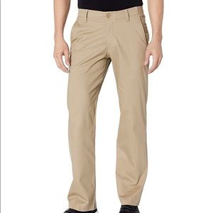 NEW Under Armour Performance Straight Leg SZ 32/36